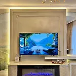 Aparthotel Bridge & Jacuzzi 3*
