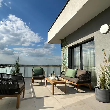 Bridge Penthouse