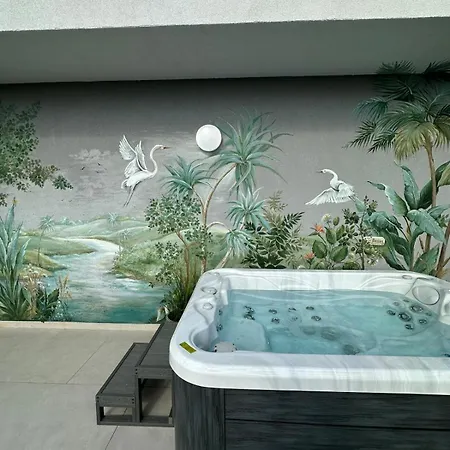 Appart hôtel Bridge & Jacuzzi