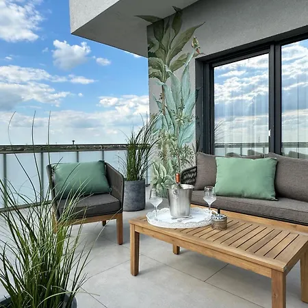 Bridge & Jacuzzi Apart-hotel Timişoara