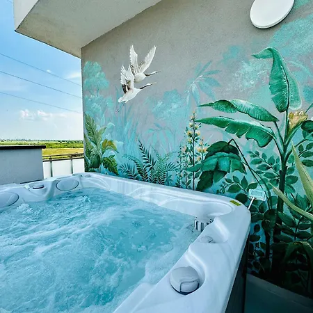 Bridge & Jacuzzi Appart hôtel