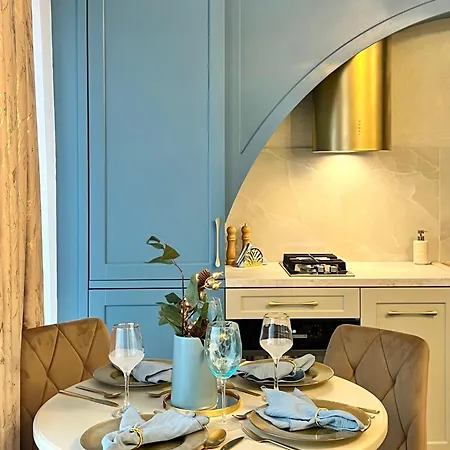 Bridge & Jacuzzi Appart hôtel 3*