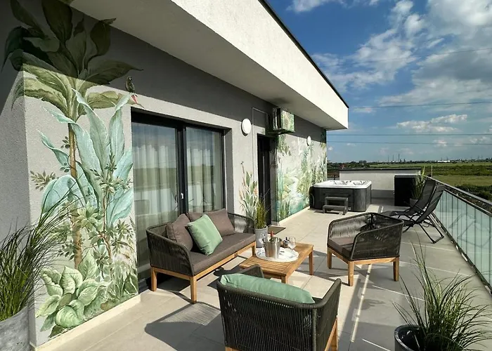 Bridge & Jacuzzi 3* Timişoara