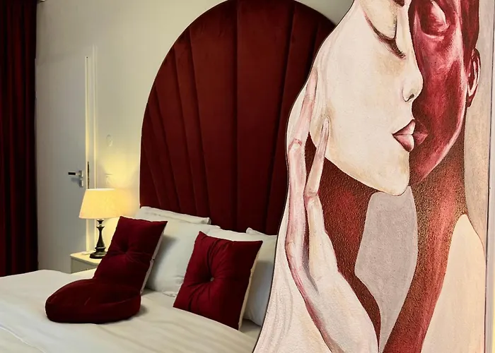 Bridge & Jacuzzi Lägenhetshotell Timişoara