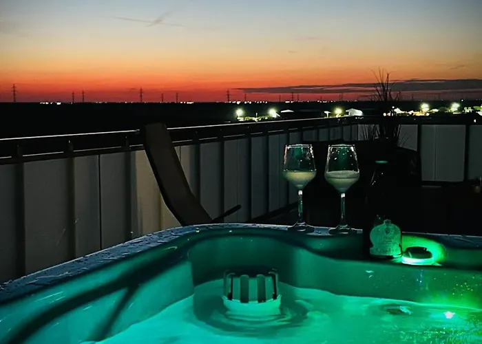 Bridge & Jacuzzi Lägenhetshotell