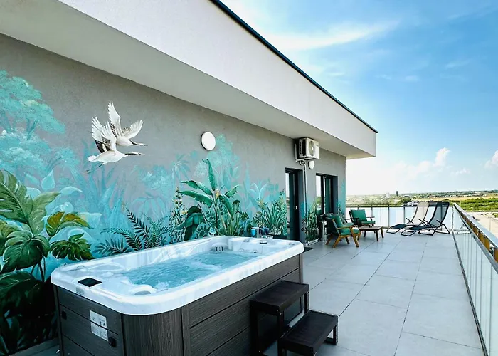 Bridge & Jacuzzi Timişoara